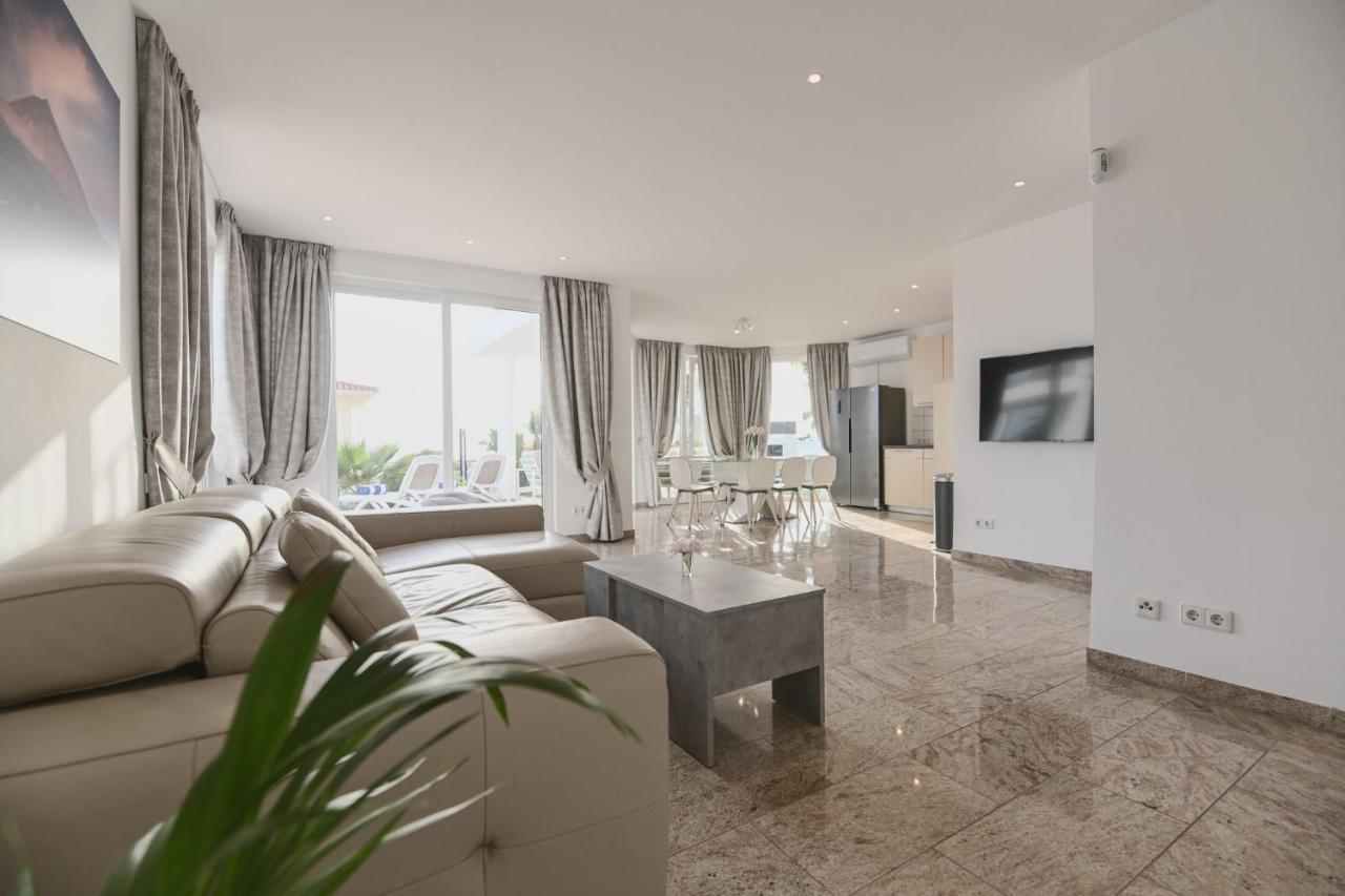 Villa Boutique Tenerife アデヘ エクステリア 写真